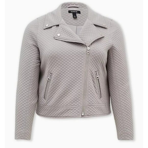 Torrid Size 6-6X Gray Pebble Quilted Knit Moto Jacket - Picture 2 of 8